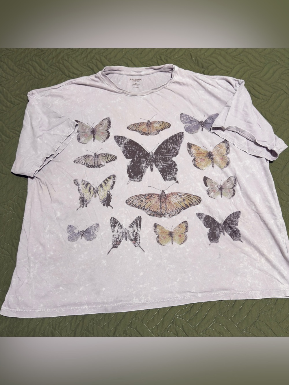 Arizona Jean Co Women’s XL Oversized Butterfly Graphic Tie Dye T Shirt